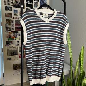 Anerkjendt Striped Knit Vest Size M Box Fit